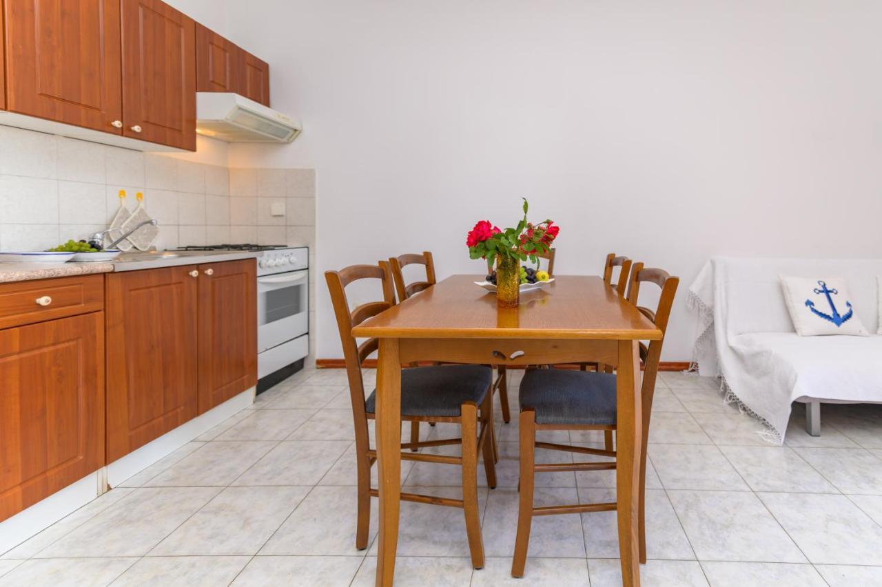 Apartments Marina Veskovic Nerezine Zewnętrze zdjęcie