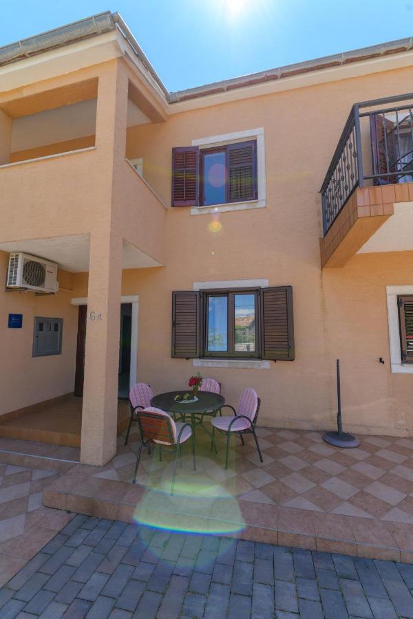 Apartments Marina Veskovic Nerezine Zewnętrze zdjęcie